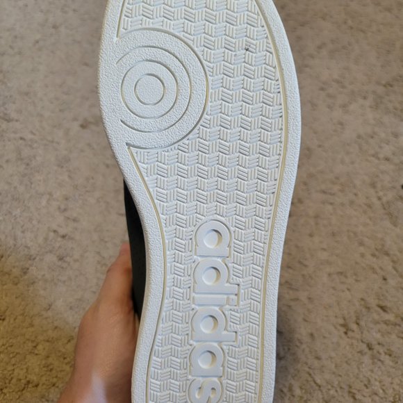 Adidas sneakers - Picture 4 of 5